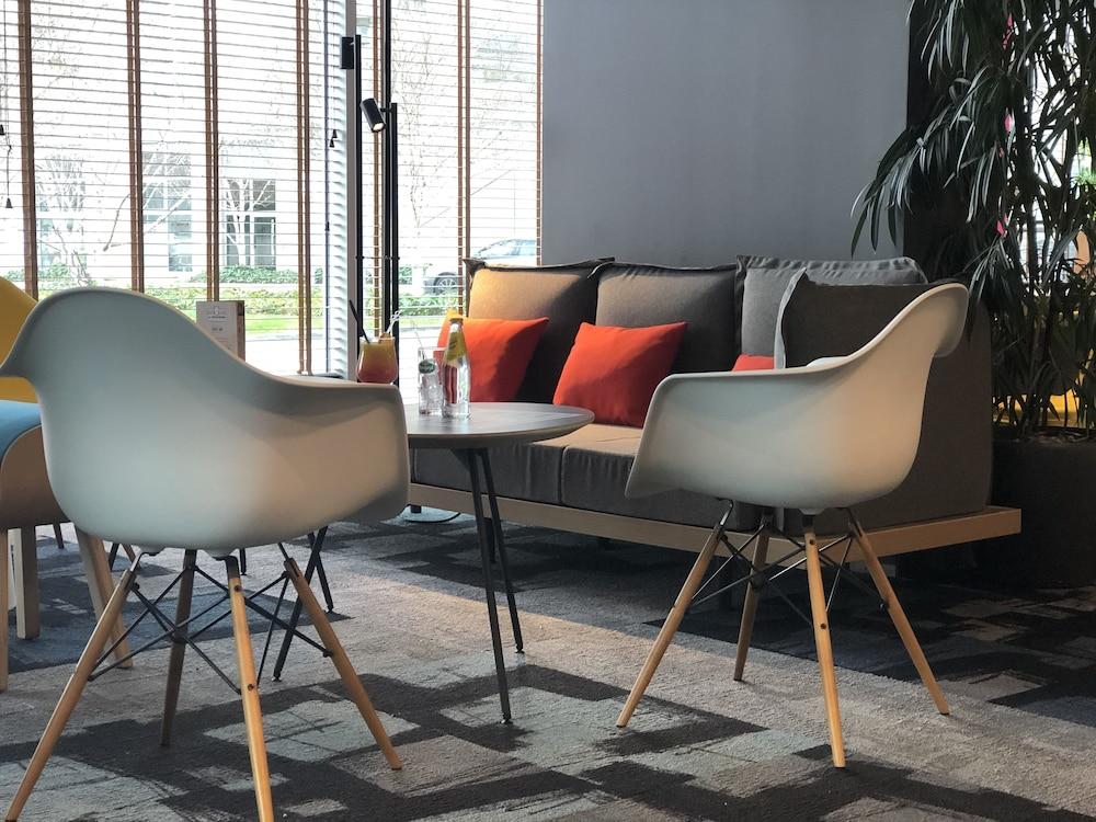 Ibis Lyon Caluire Cite Internationale Otel Dış mekan fotoğraf
