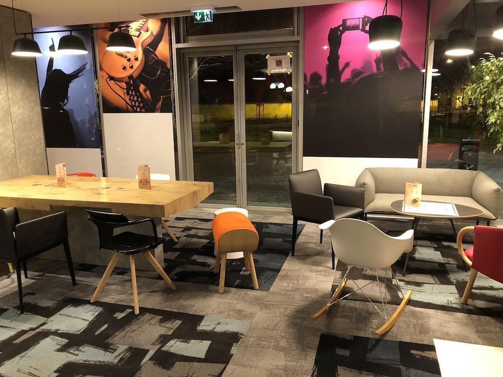 Ibis Lyon Caluire Cite Internationale Otel Dış mekan fotoğraf